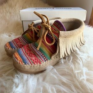 Minnetonka moccasins serape